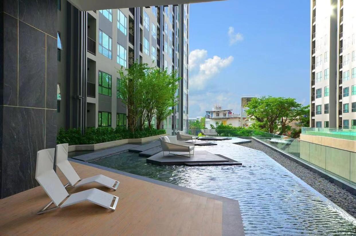 The Base Central Pattaya Seaview Экстерьер фото