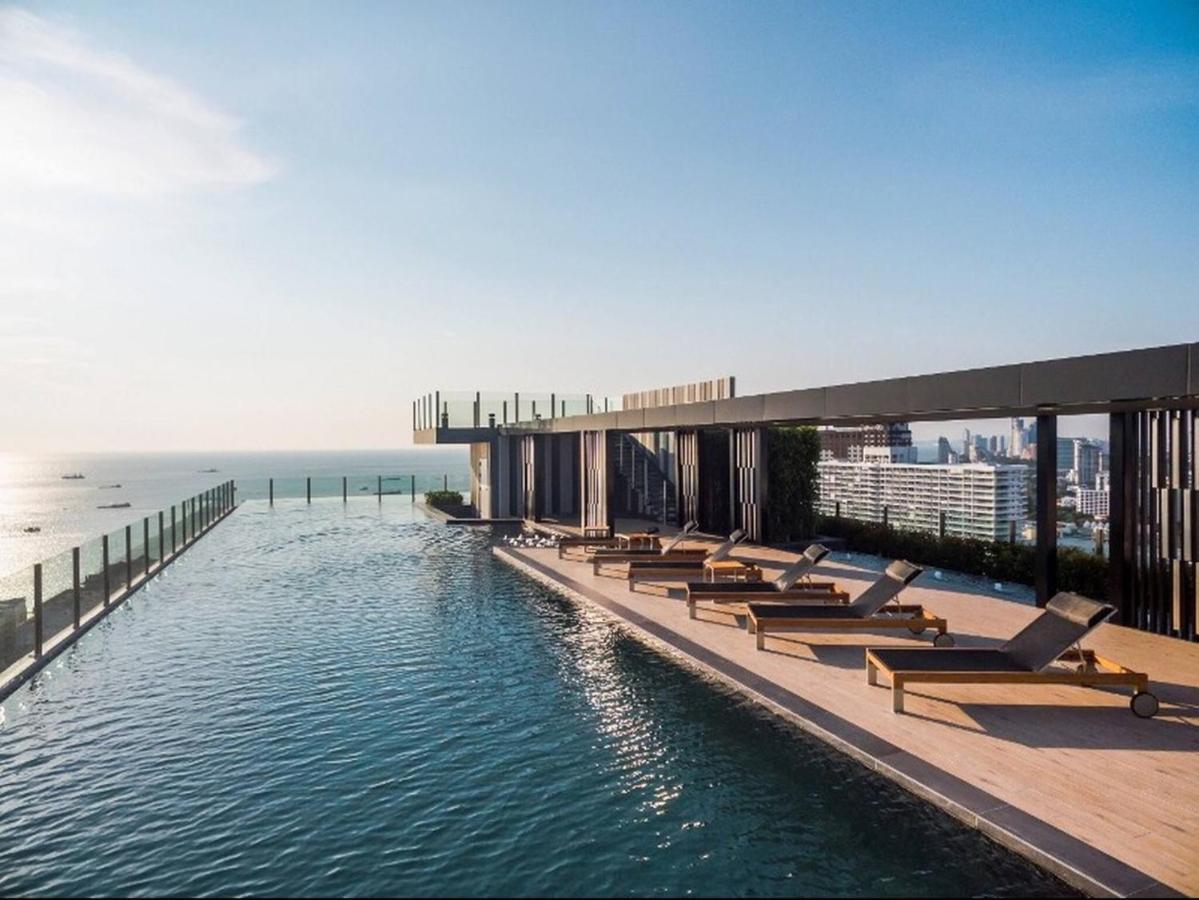 The Base Central Pattaya Seaview Экстерьер фото