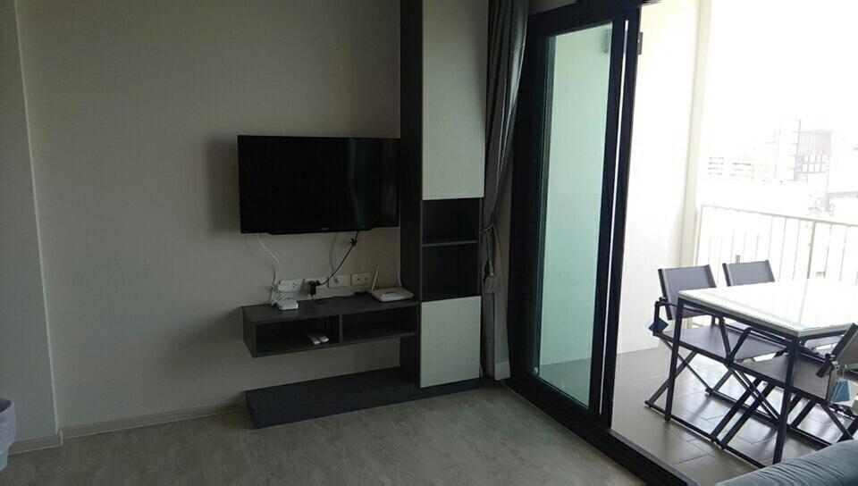 The Base Central Pattaya Seaview Экстерьер фото