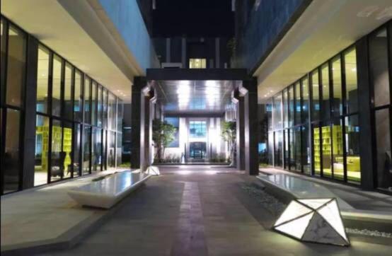 The Base Central Pattaya Seaview Экстерьер фото