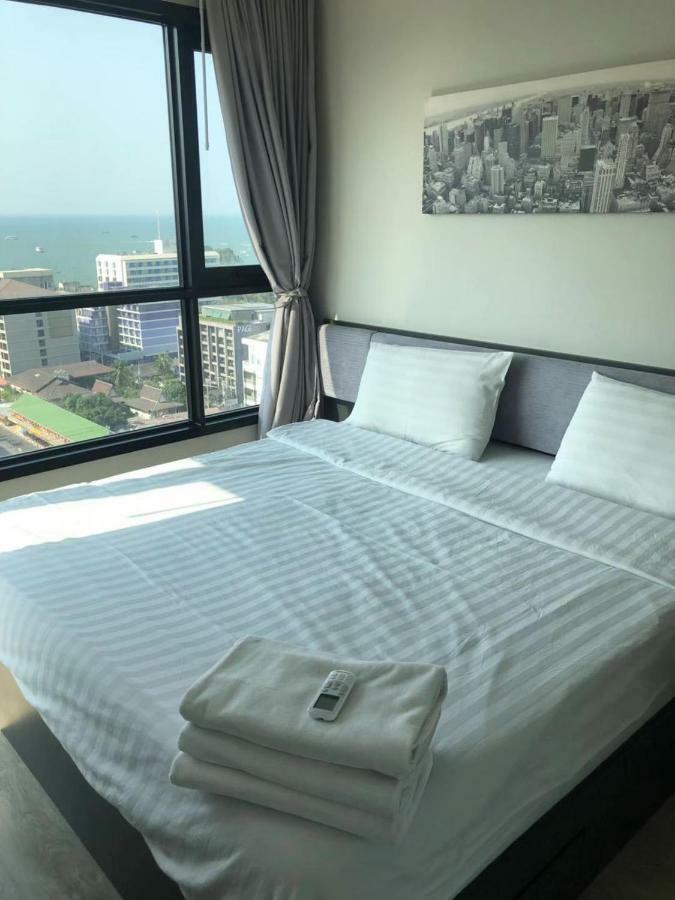 The Base Central Pattaya Seaview Экстерьер фото