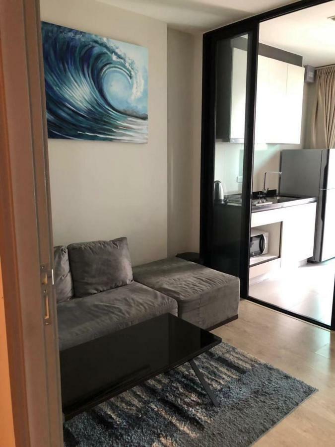 The Base Central Pattaya Seaview Экстерьер фото