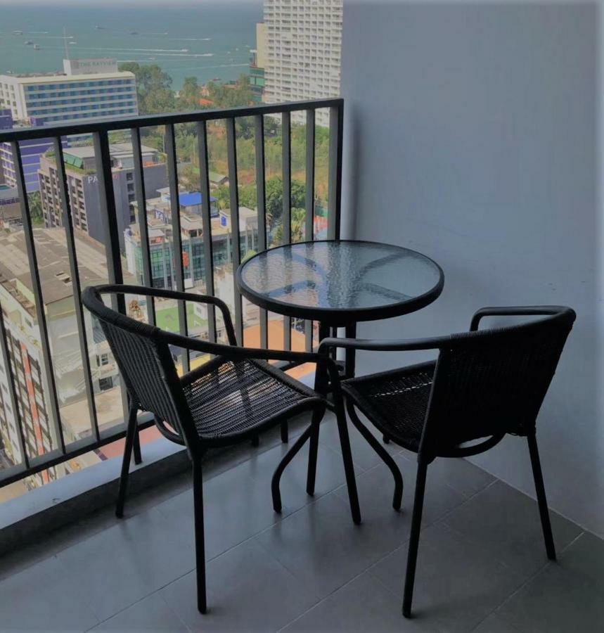 The Base Central Pattaya Seaview Экстерьер фото