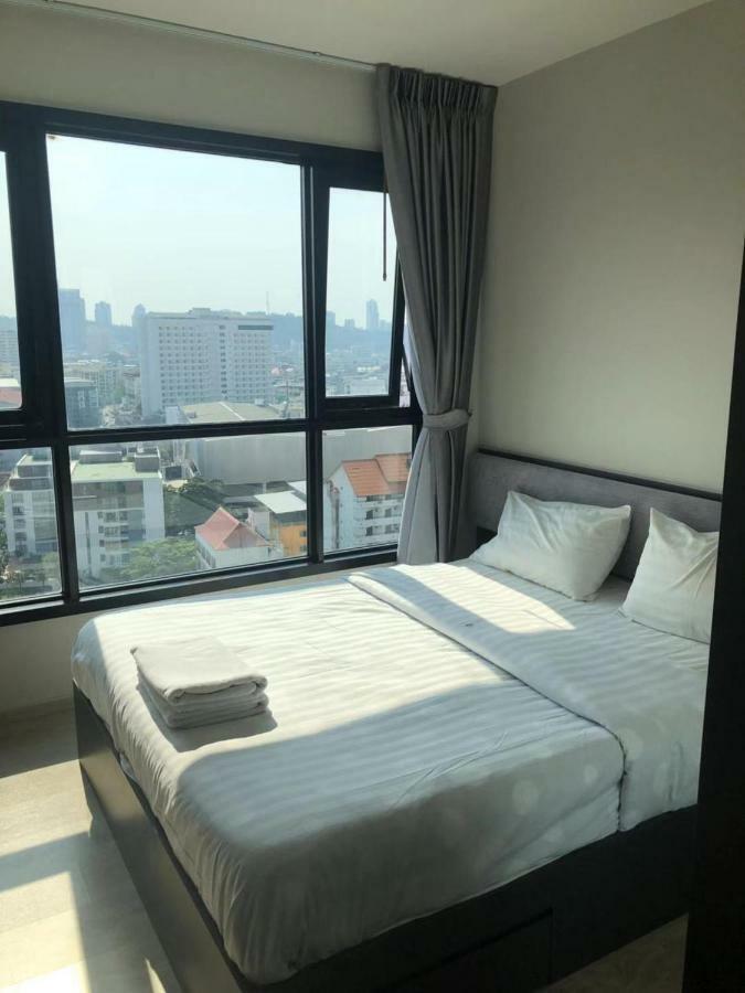 The Base Central Pattaya Seaview Экстерьер фото